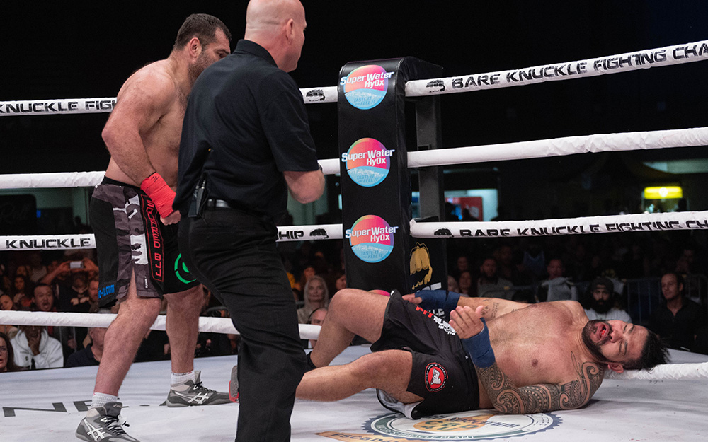 gabriel-gonzaga-antonio-silva-bkfc-8-10.jpg.8b608805a67f66ad2a6fec9b2f93a9da.jpg