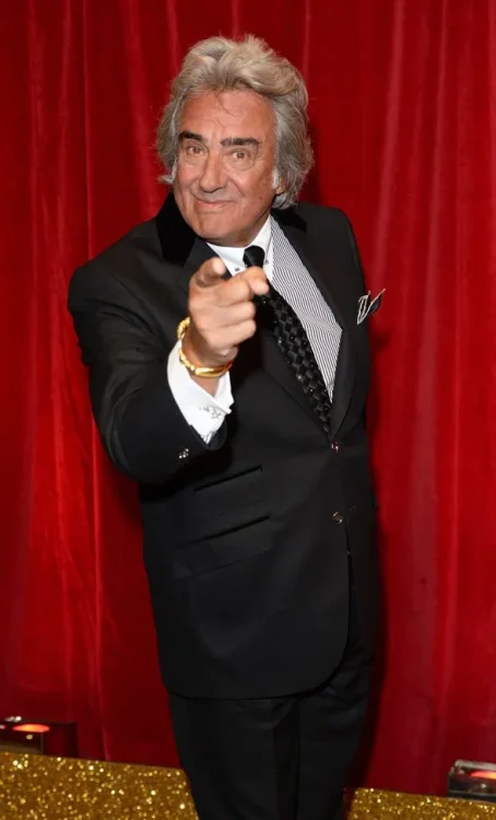 David-Dickinson-net-worth-At-award-show-2128696.webp