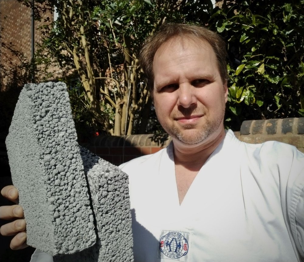 tkd-break.thumb.jpg.9a7461e4e69ff9efdfbf383f77cc214e.jpg
